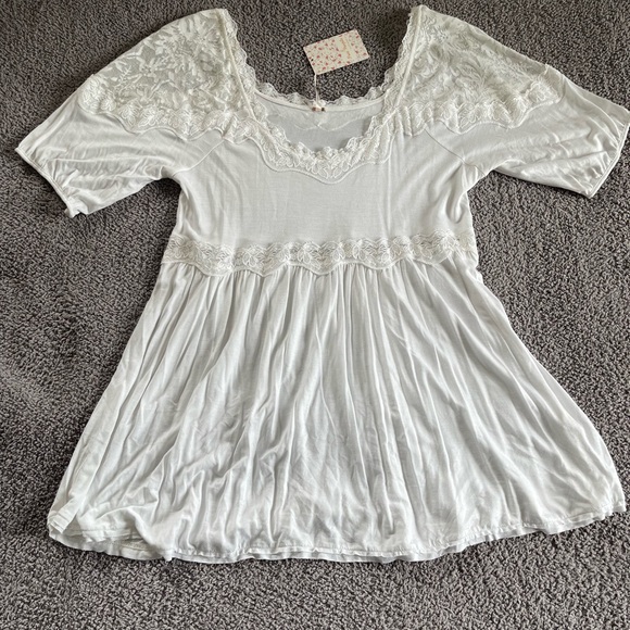 Free People Tops - Free People NWT White Cotton Lace Trim Top